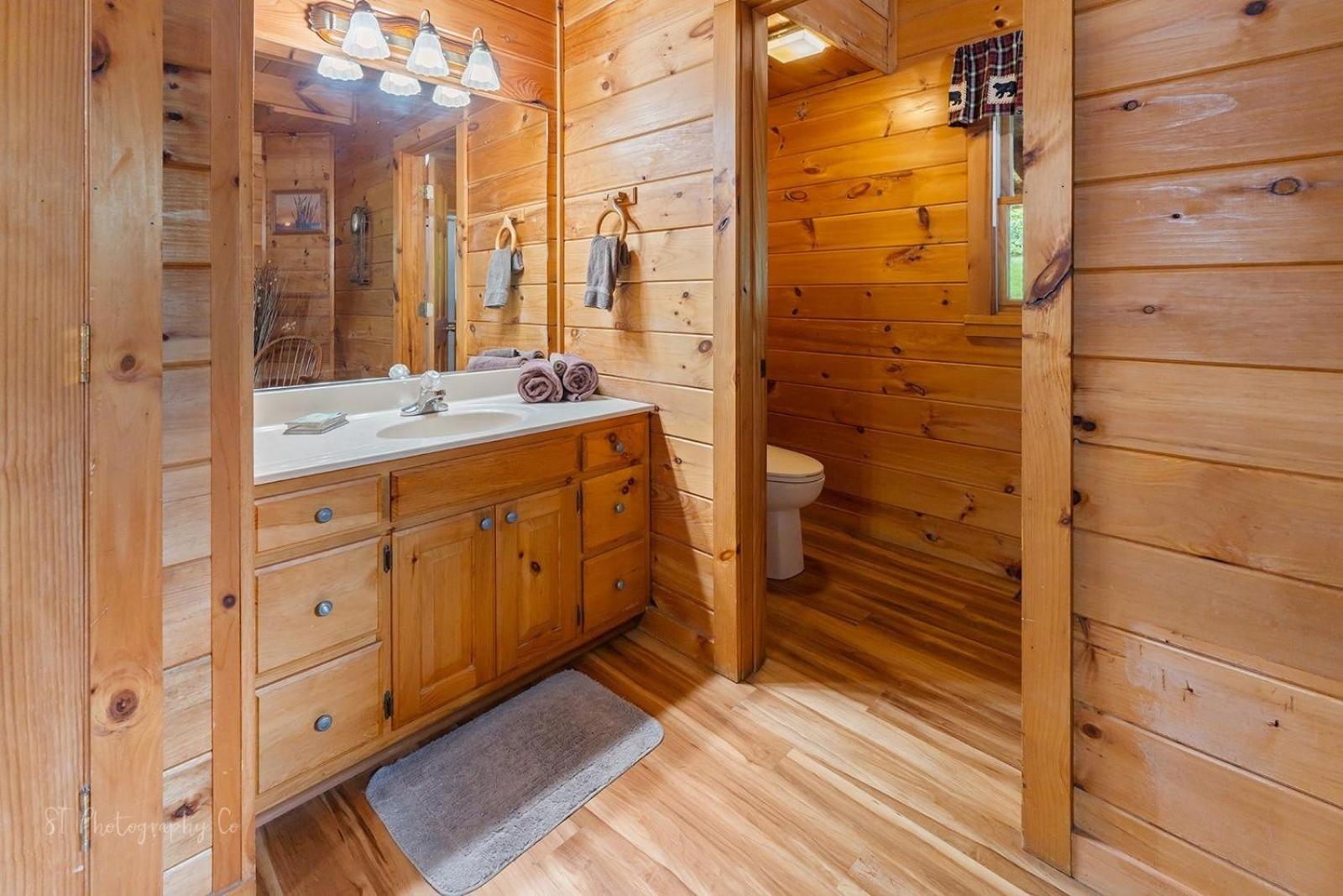 Hibernation Station Cabin Sevierville Ngoại thất bức ảnh