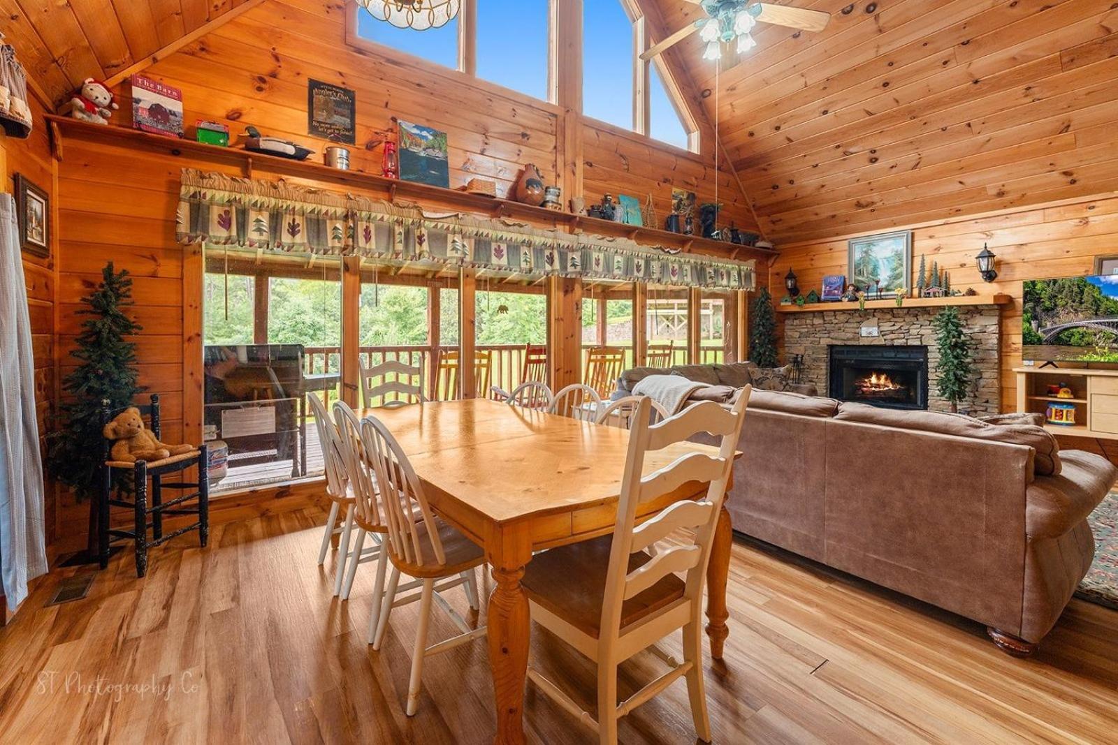 Hibernation Station Cabin Sevierville Ngoại thất bức ảnh